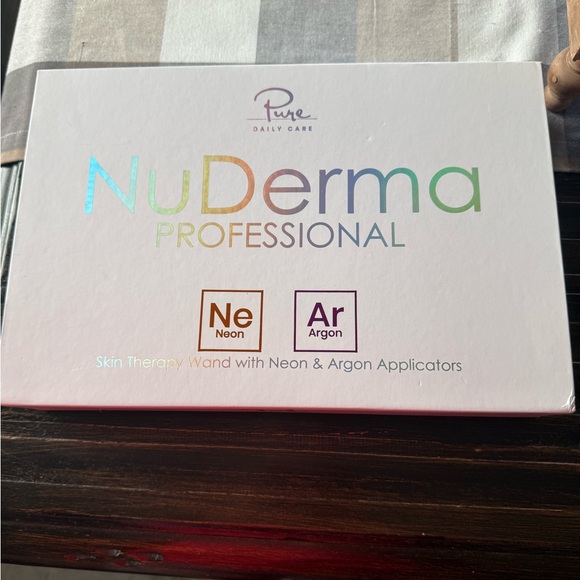NuDerma Professional Skin Therapy Wand New